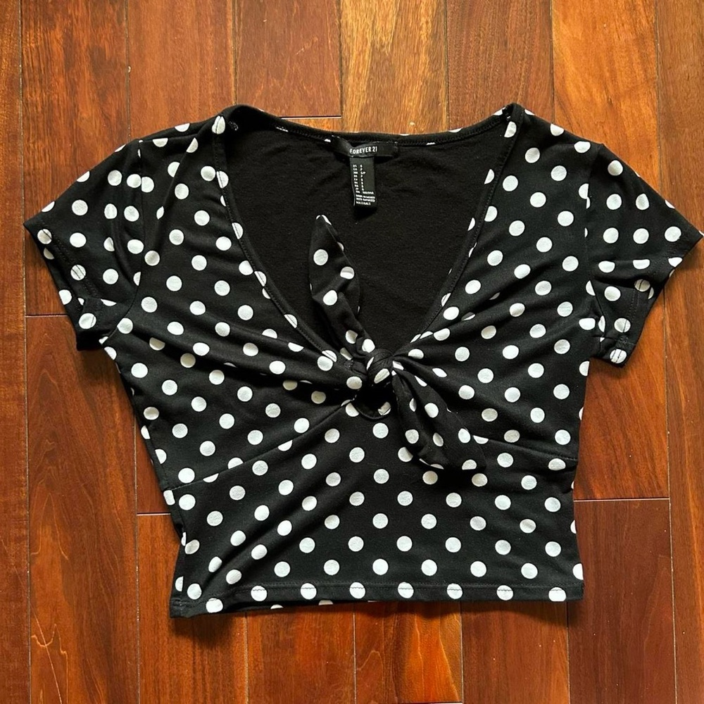 Forever 21 Black and White Polka Dot Crop Top